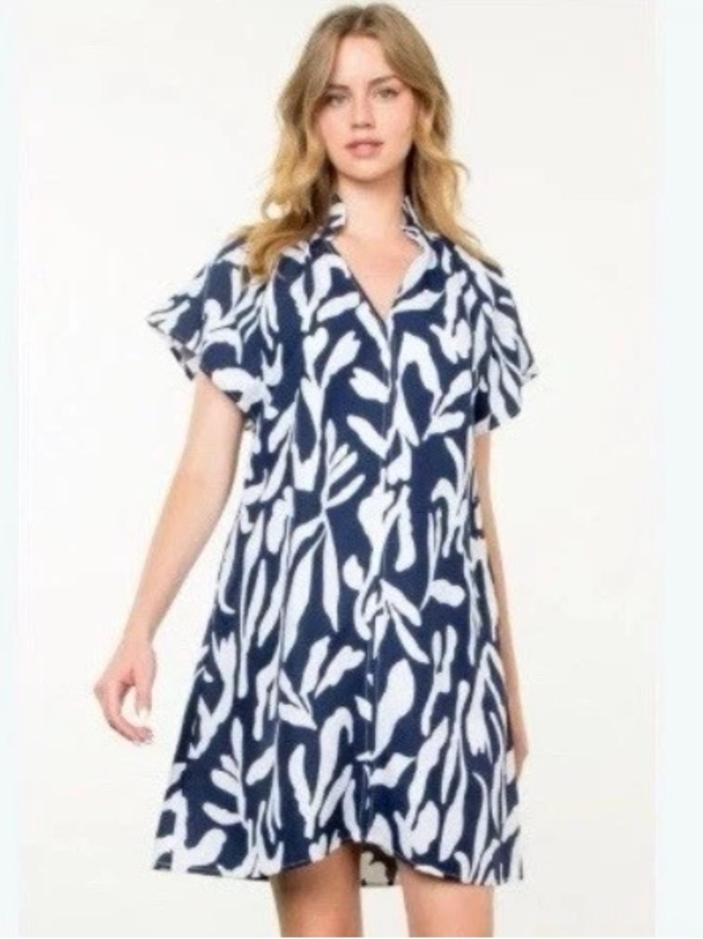 THML Navy & White Print V-Neck Ruffle S Dress w/ Pockets Vacation Travel Summer.